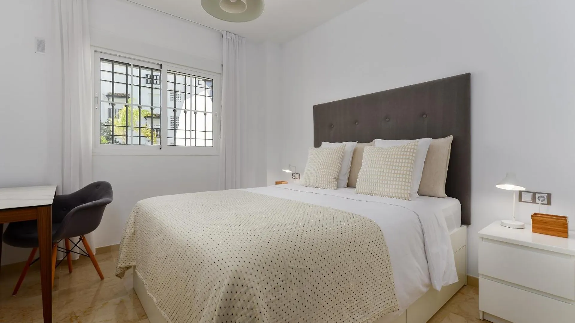 Casa Beau Bella 2-Bedroom Apartment At Residencial Duquesa Manilva