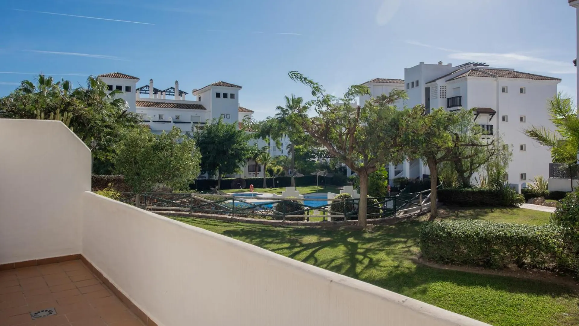 Casa Beau Bella 2-Bedroom Apartment At Residencial Duquesa Manilva
