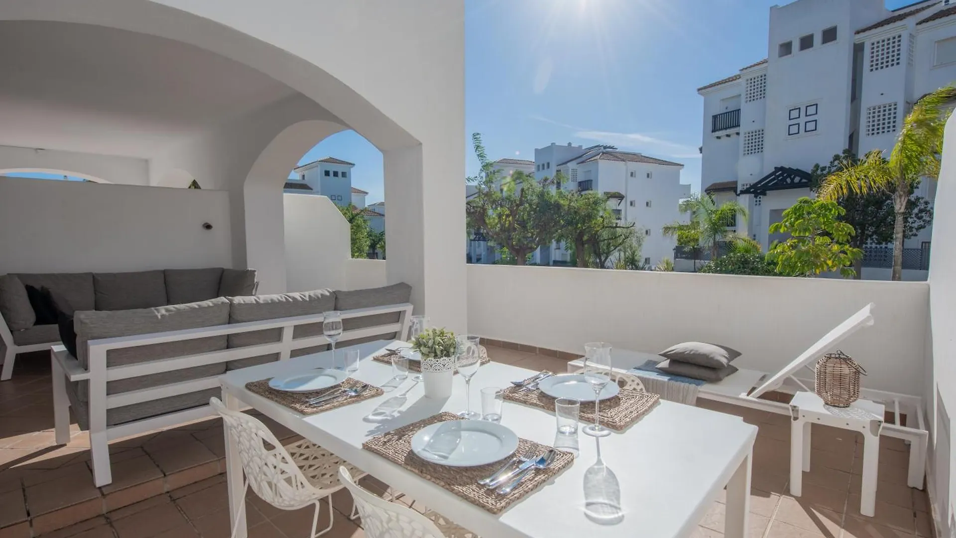 Casa Beau Bella 2-Bedroom Apartment At Residencial Duquesa Manilva