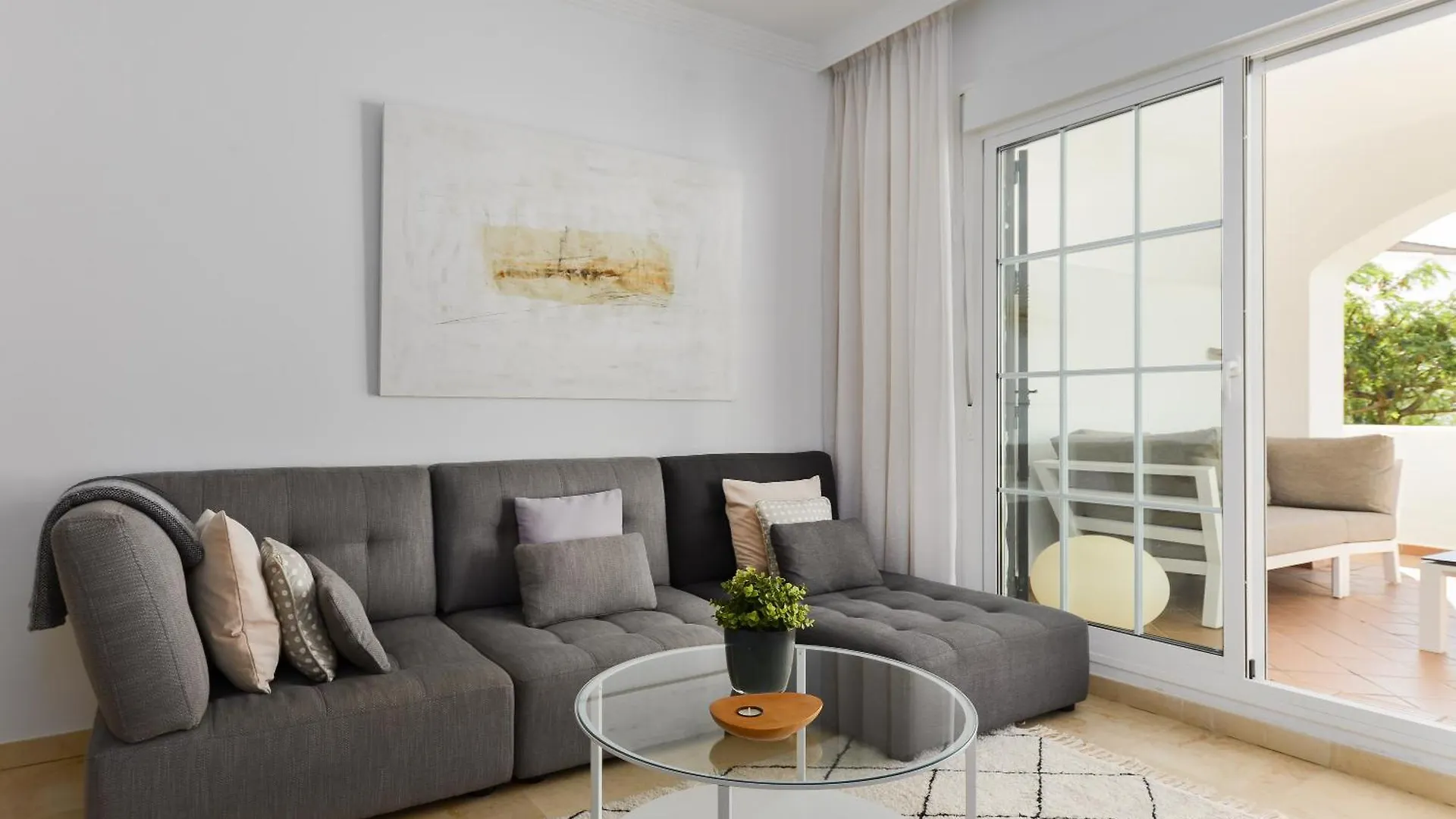 Casa Beau Bella 2-Bedroom Apartment At Residencial Duquesa Manilva