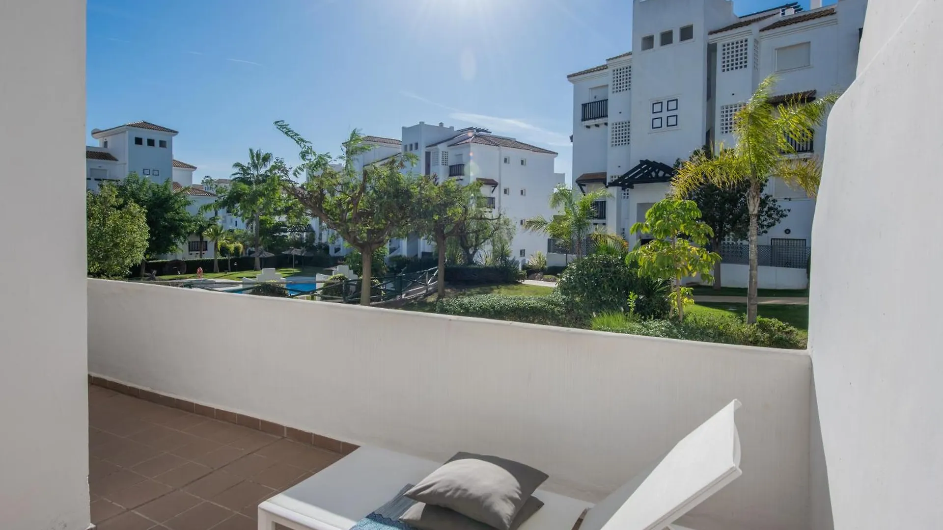 Casa Beau Bella 2-Bedroom Apartment At Residencial Duquesa Manilva Spain